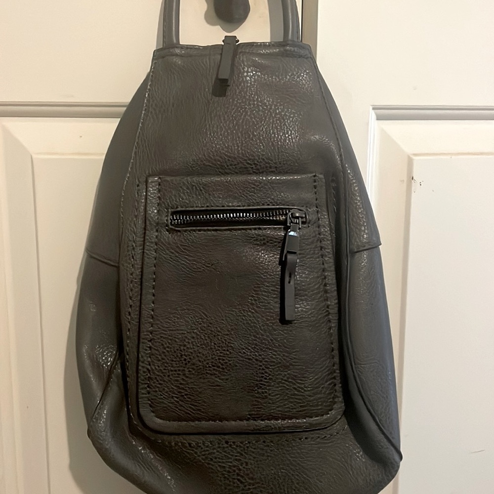 Light Grey pebble leather bag